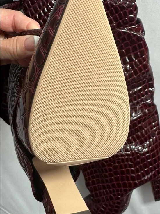 Burgundy Croc-Embossed Slouchy Knee Boots size 6 - Picture 4 of 5